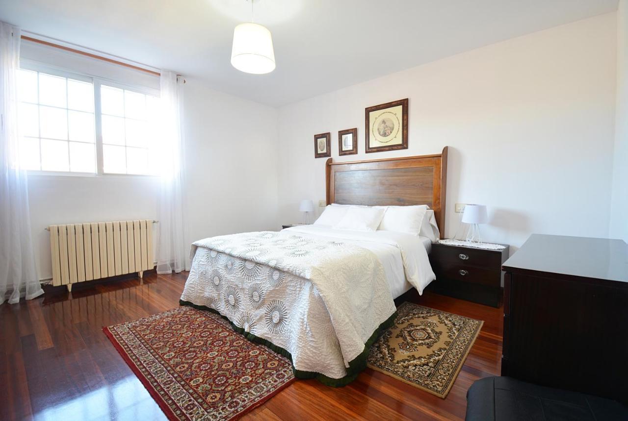 Casa Con Jardin En Vilanova De Arousa Pontevedra Luaran gambar