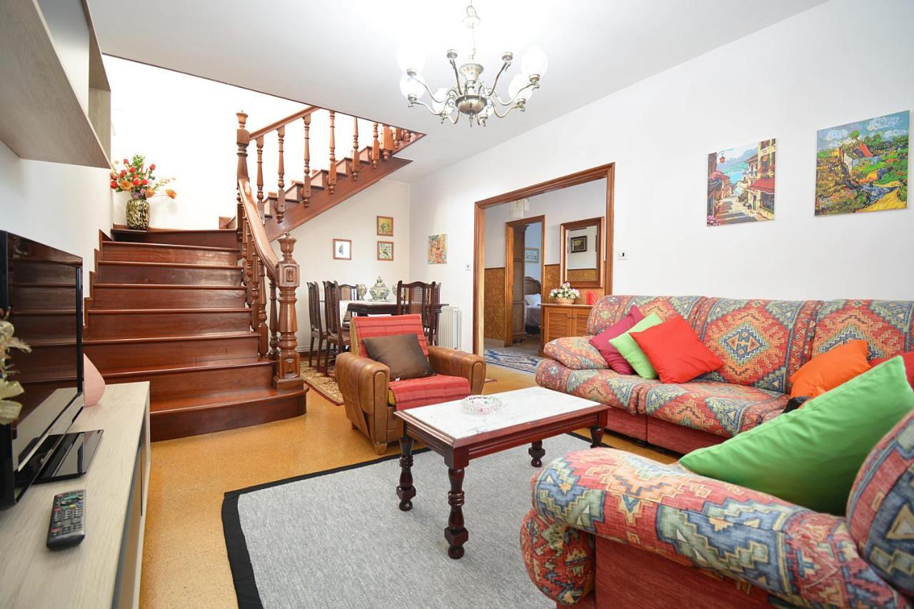 Casa Con Jardin En Vilanova De Arousa Pontevedra Luaran gambar
