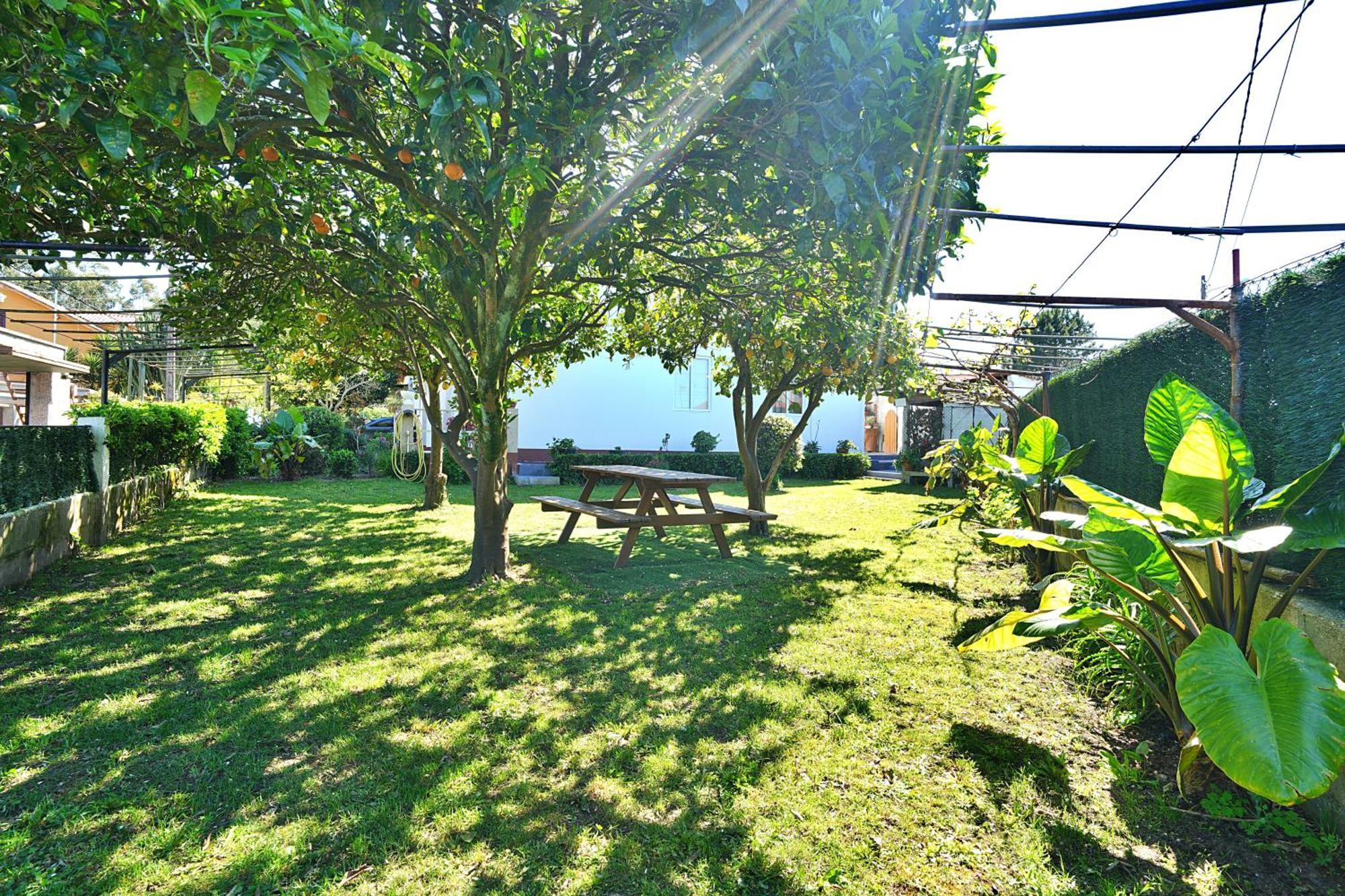 Casa Con Jardin En Vilanova De Arousa Pontevedra Luaran gambar